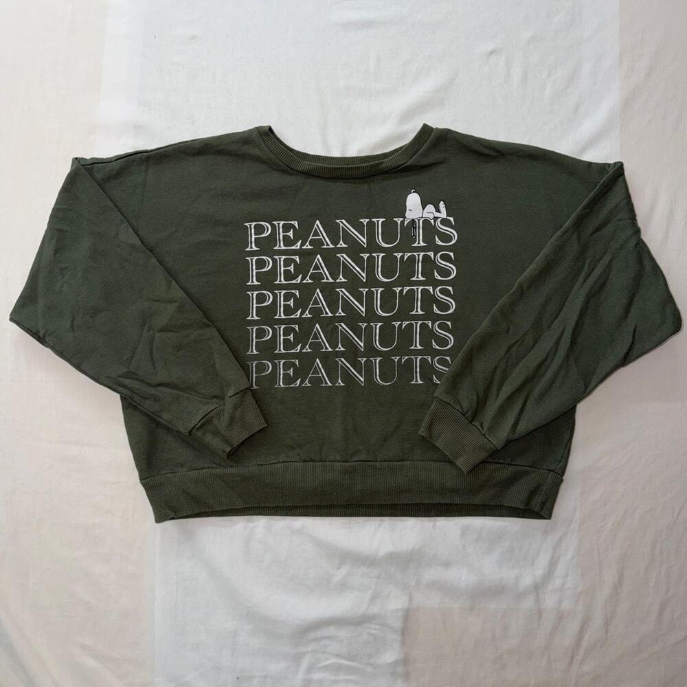 Peanuts Snoopy Graphic Sweatshirt in Olive Green